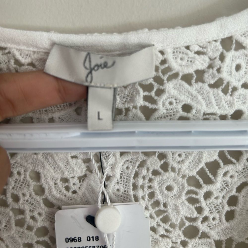 NWT Joie Porcelain Lace Sleeveless Blouse - Picture 3 of 7